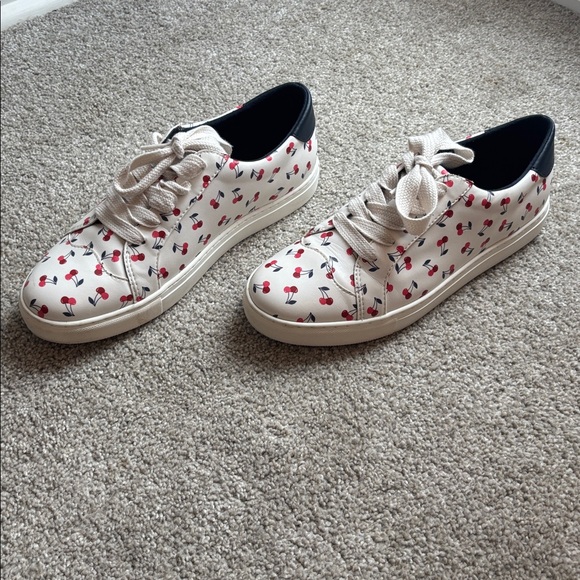 Kate Spade Athena Cherry Sneakers size 11 - Picture 3 of 8